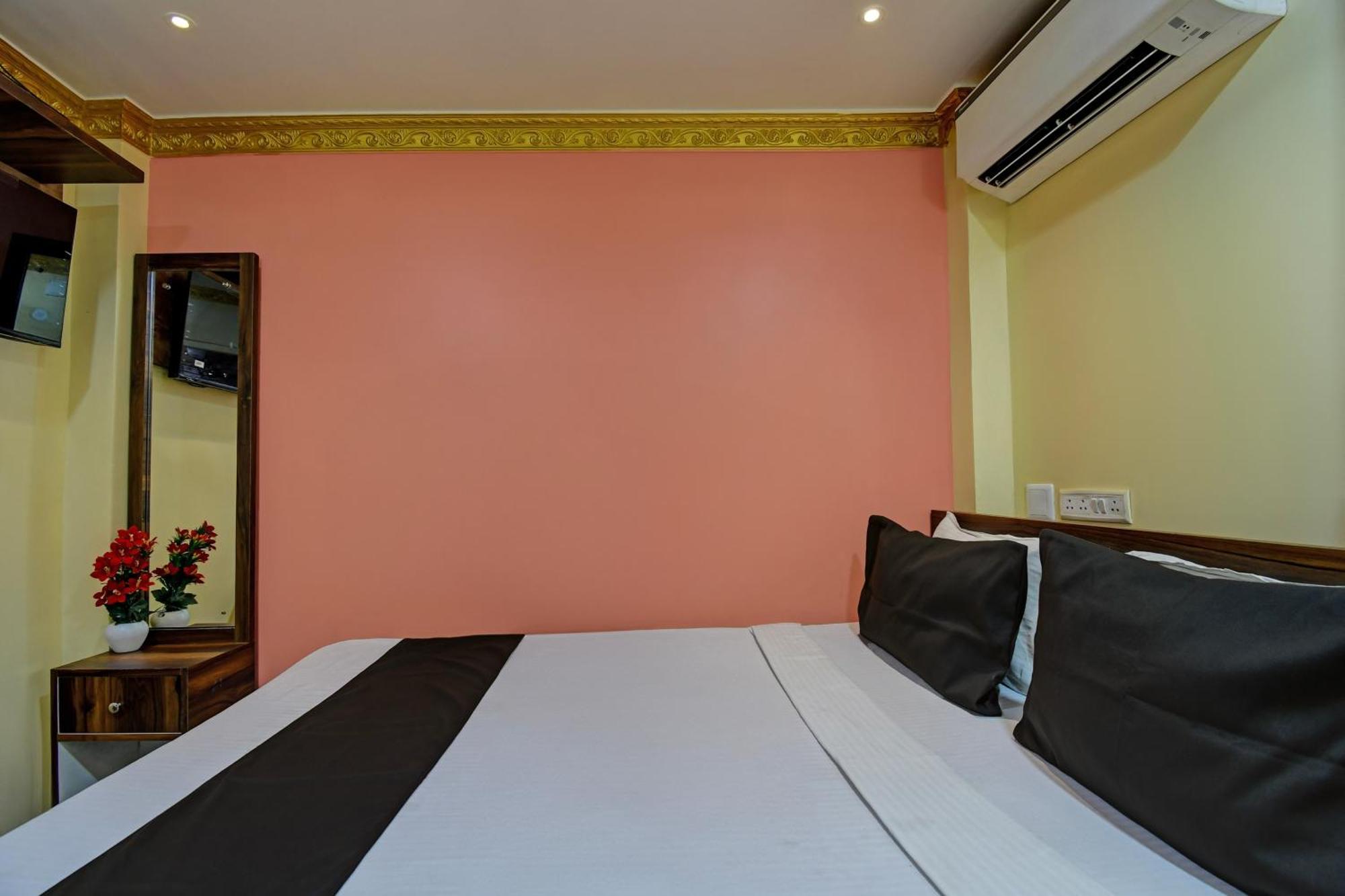 Hotel O Star View Calcutta Exterior foto